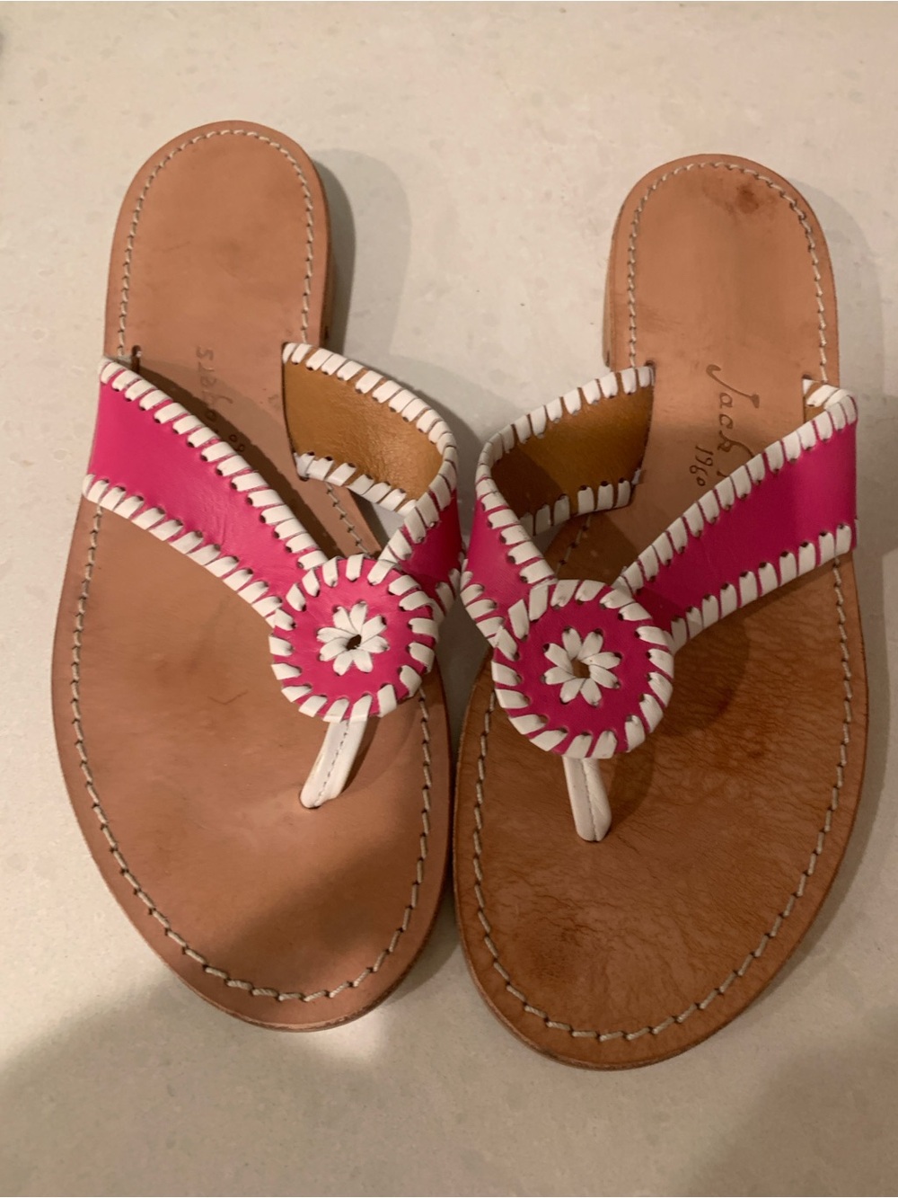 Women's Jack Rogers Pink Leather Thong Sandals with White Trim 8.5
